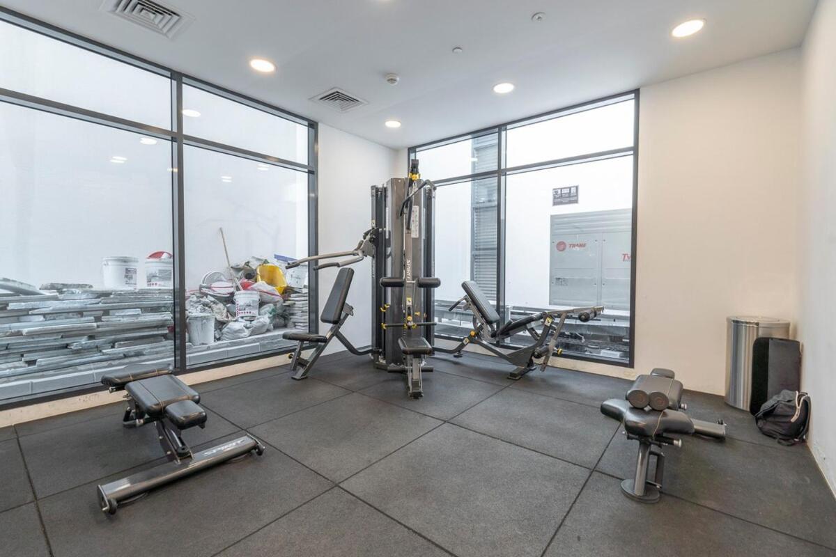Elegant 2-bedroom Near Mall Of The Emirates In Al Barsha * Dubai